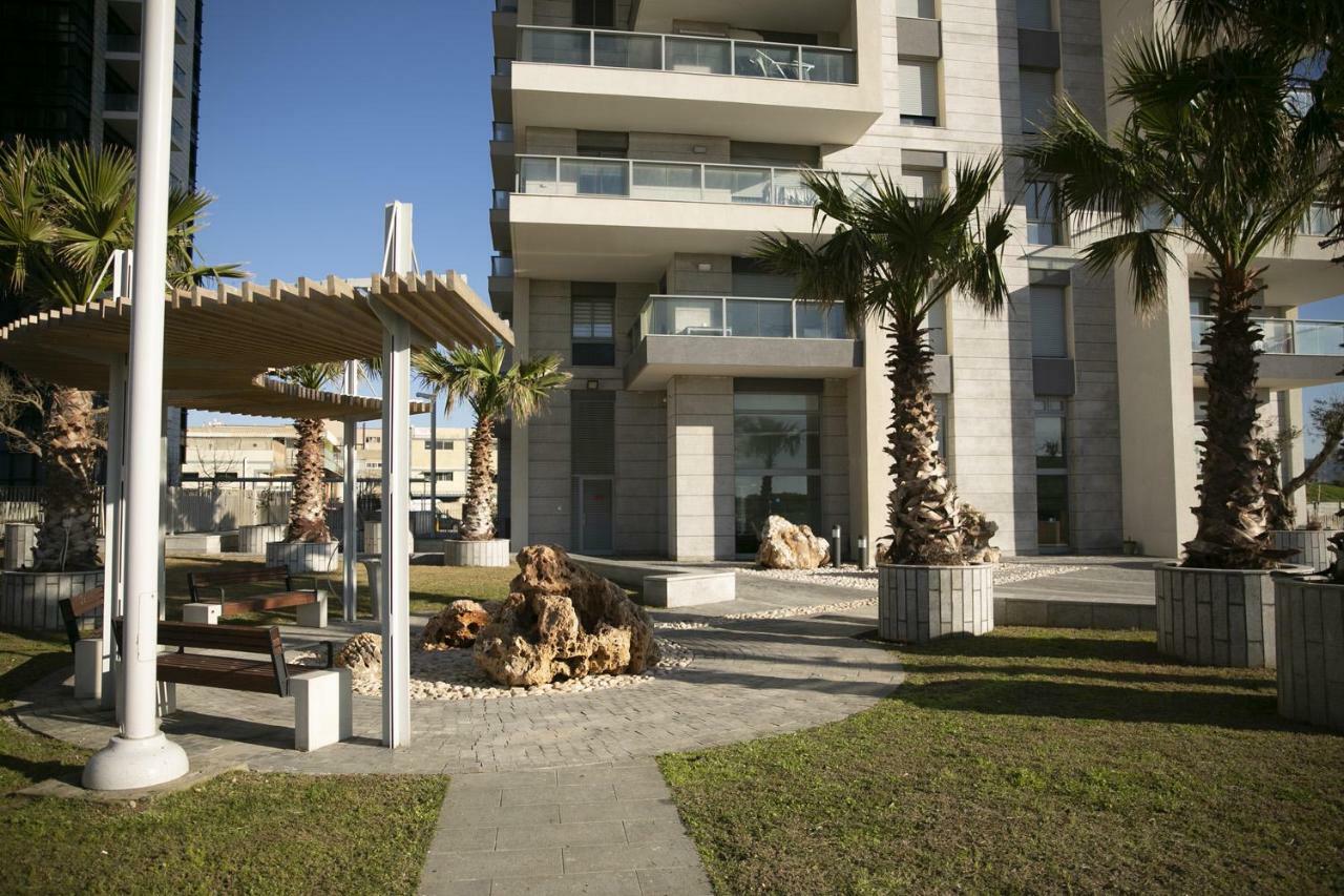 35Th Floor 4 Rooms On The Sea Bat Yam Luaran gambar