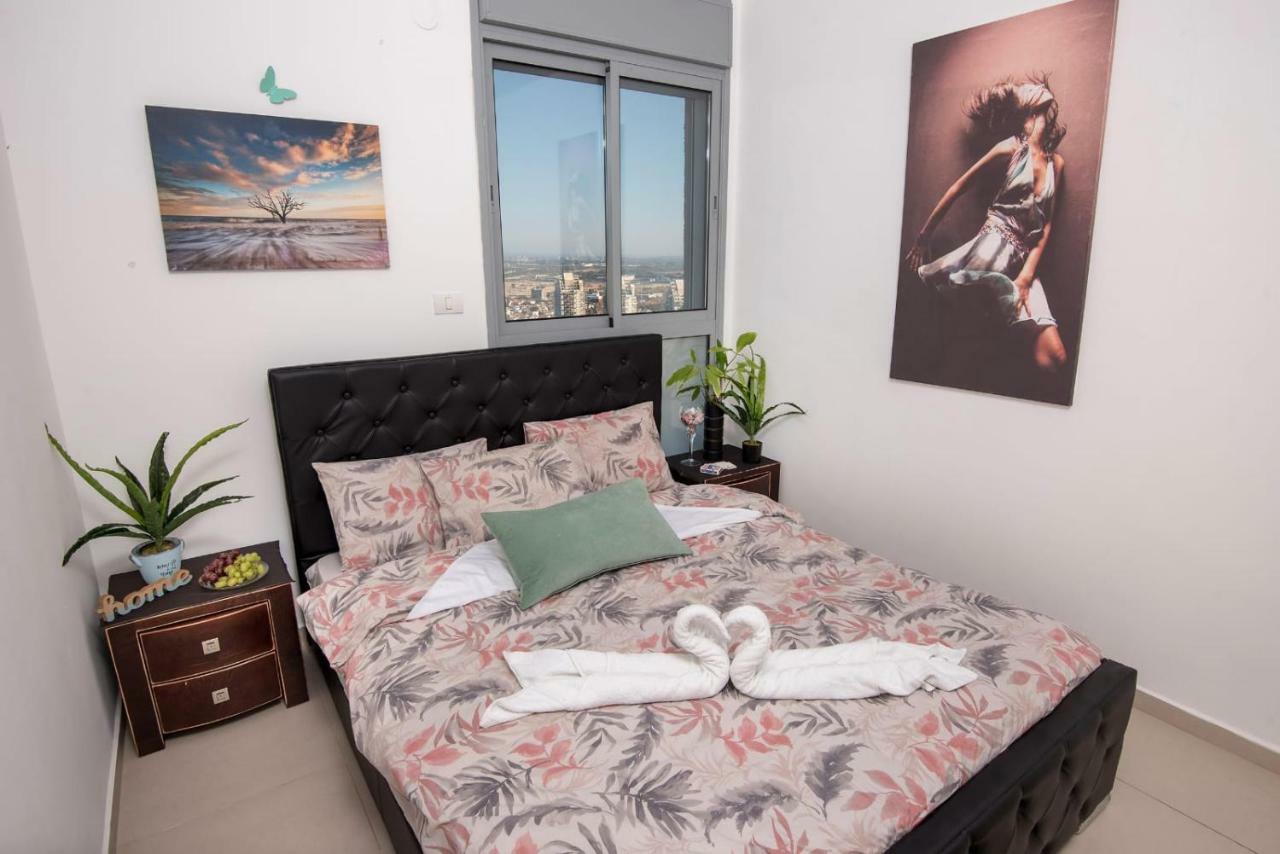 35Th Floor 4 Rooms On The Sea Bat Yam Luaran gambar